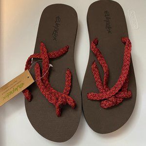 Brand New Size 6 Euerelax Hand Woven Sandal